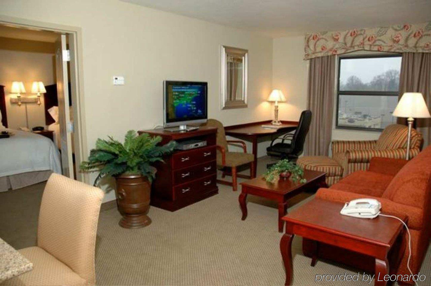 Hampton Inn & Suites-Florence Downtown Δωμάτιο φωτογραφία
