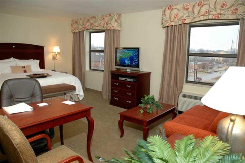 Hampton Inn & Suites-Florence Downtown Δωμάτιο φωτογραφία